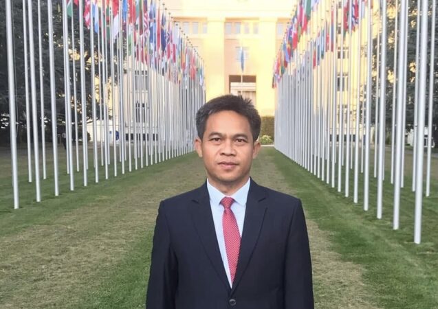លោក សម សេរី ប្រធានរណសិរ្សរំដោះជាតិខ្មែរ និងរដ្ឋាភិបាលជាតិខ្មែរនិរទេស ដែលបានផុសលើហ្វេសប៊ុកផេករបស់លោកនៅថ្ងៃទី១៧ ខែធ្នូ ឆ្នាំ២០២២។